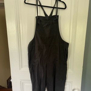 Aerie women’s overalls
